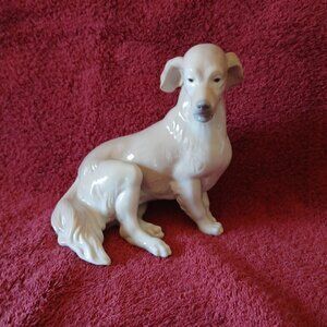 Lladro "Golden Retriever" figurine